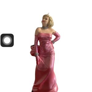 VINTAGE 1997 First of Series Marilyn Monroe Hallmark Keepsake Collectible